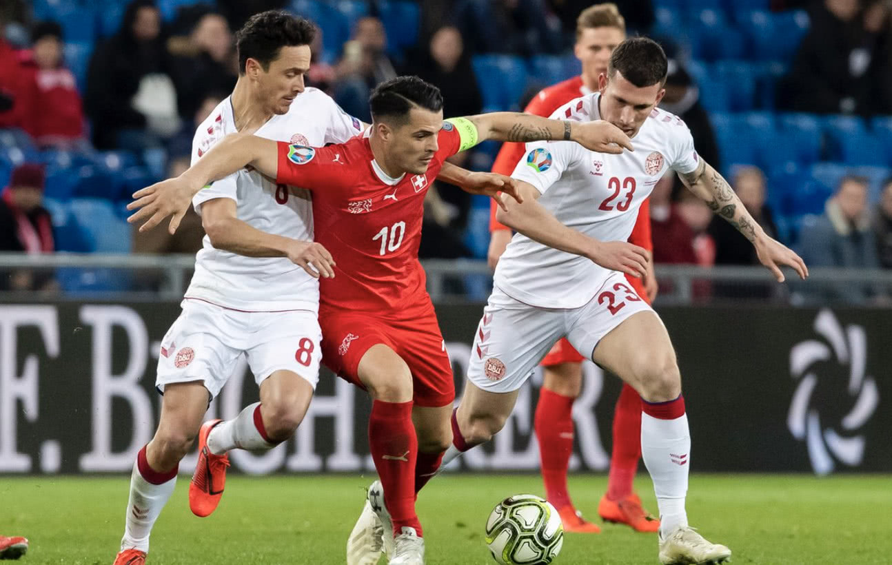 爱游戏中国-阿波卡猎逃高清dvd